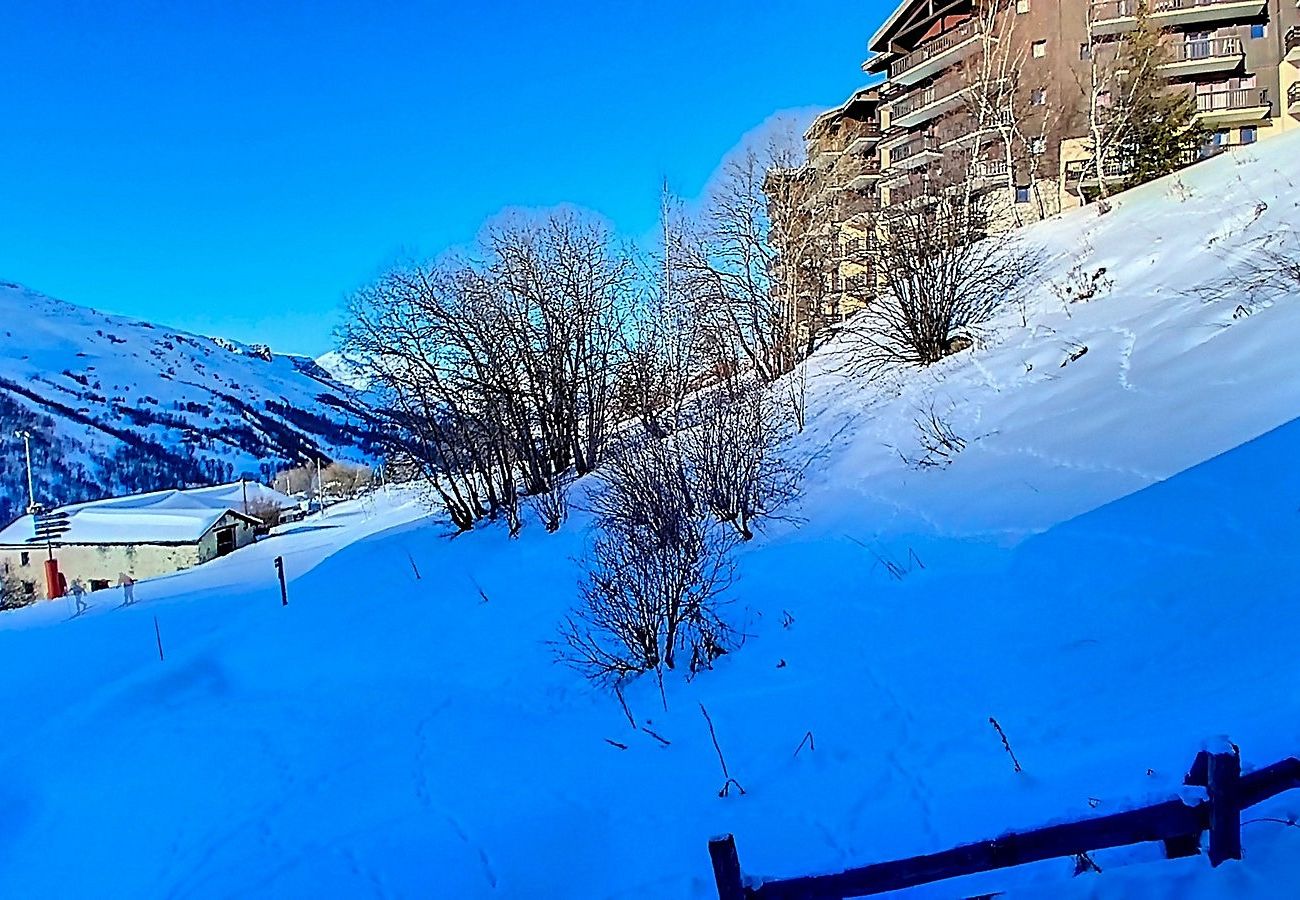 Apartment in Les Menuires - Spacieux appartement Les Menuires skis aux pieds