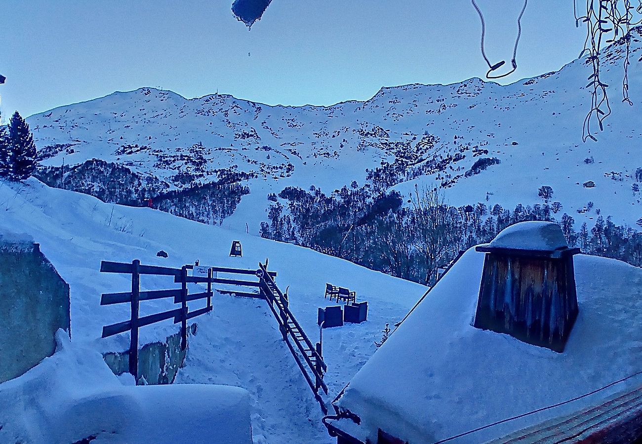 Apartment in Les Menuires - Spacieux appartement Les Menuires skis aux pieds